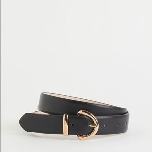 PRICE DROP! Faux Leather Belt** Never worn, tags still attached